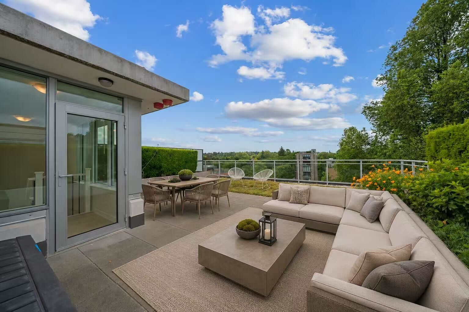 Property Photo: 2565 Maple Street 704 BC V7J 0C8