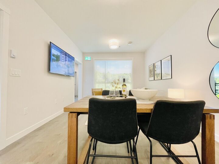 Property Photo: 7375 Horne Street 507 BC V2V 6T8