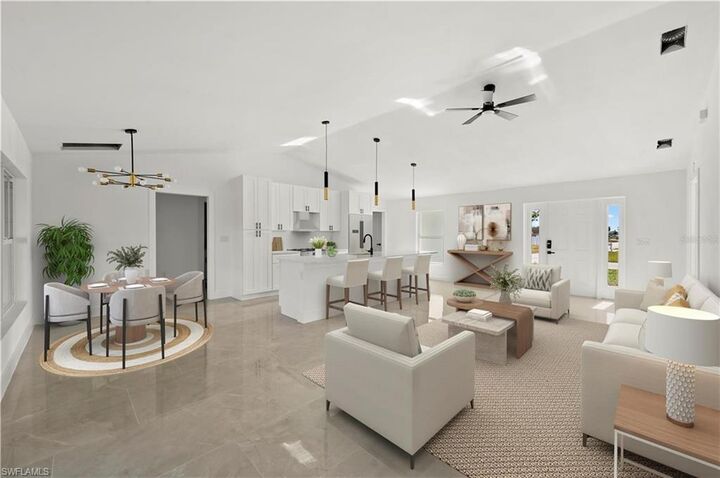 Property Photo:  211 NE 31st St  FL 33909 