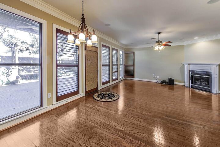 Property Photo:  504 Sugar Mill Courtyard  LA 70360 