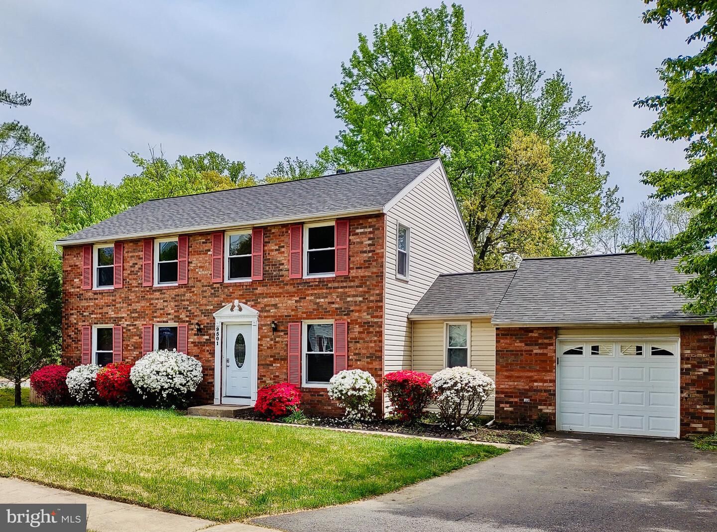Property Photo:  9501 Ironmaster Drive  VA 22015 
