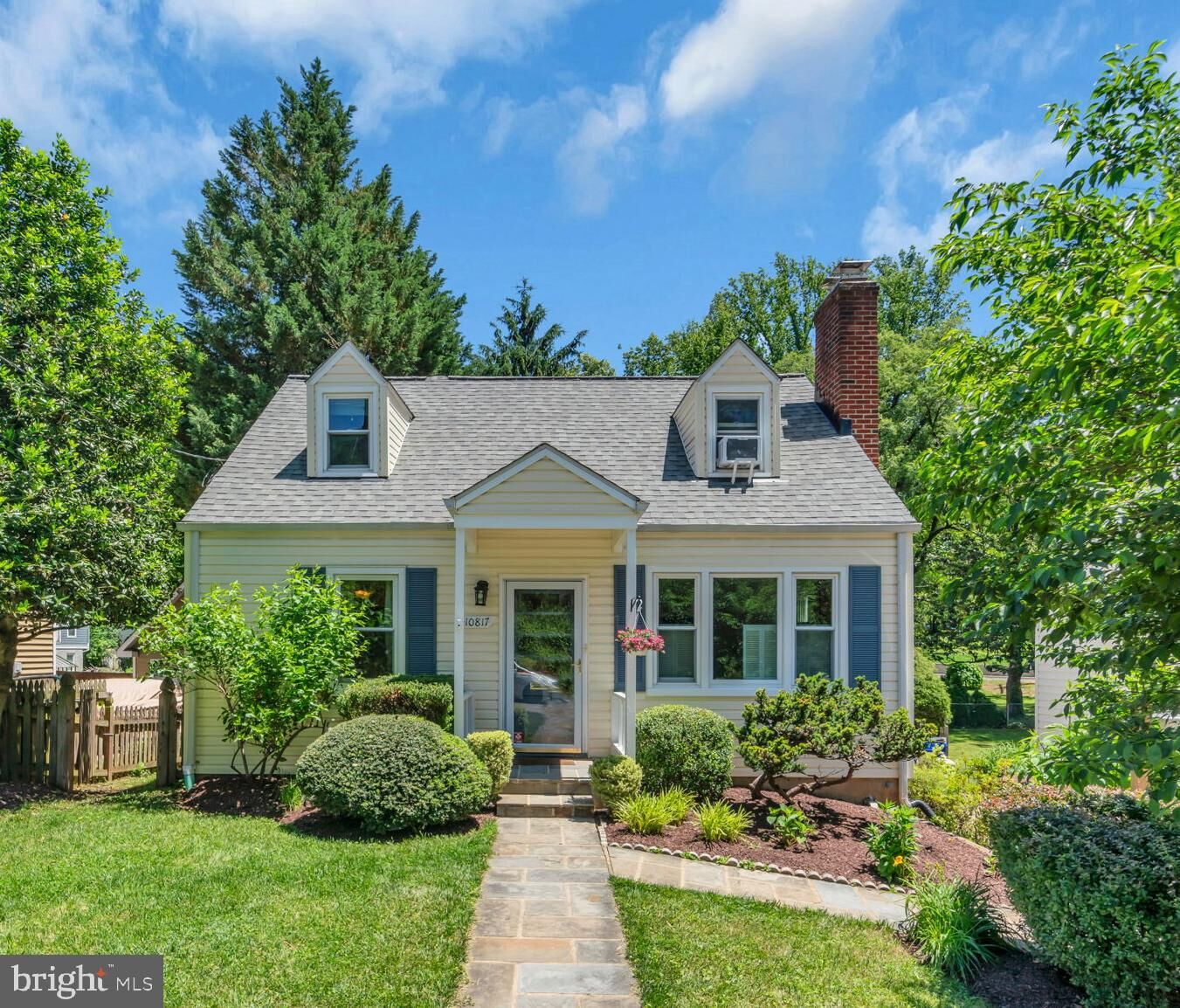 Property Photo: 10817 Madison Street MD 20895