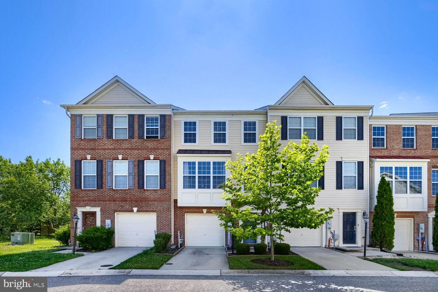 Property Photo:  7724 Sentry Terrace  MD 21144 