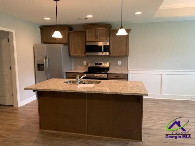 Property Photo:  143 Arbor Creek  GA 31093 