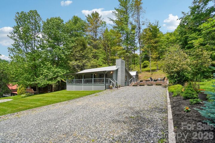 Property Photo:  175 Village Lane  NC 28754 