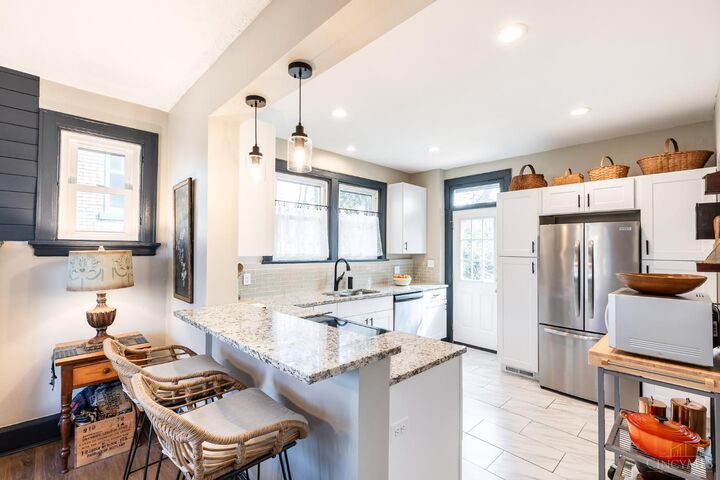 Property Photo: 1144 Carmania Avenue OH 45238