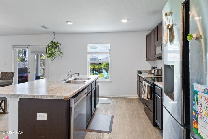 Property Photo:  182 Osprey Lake Road  FL 32404 