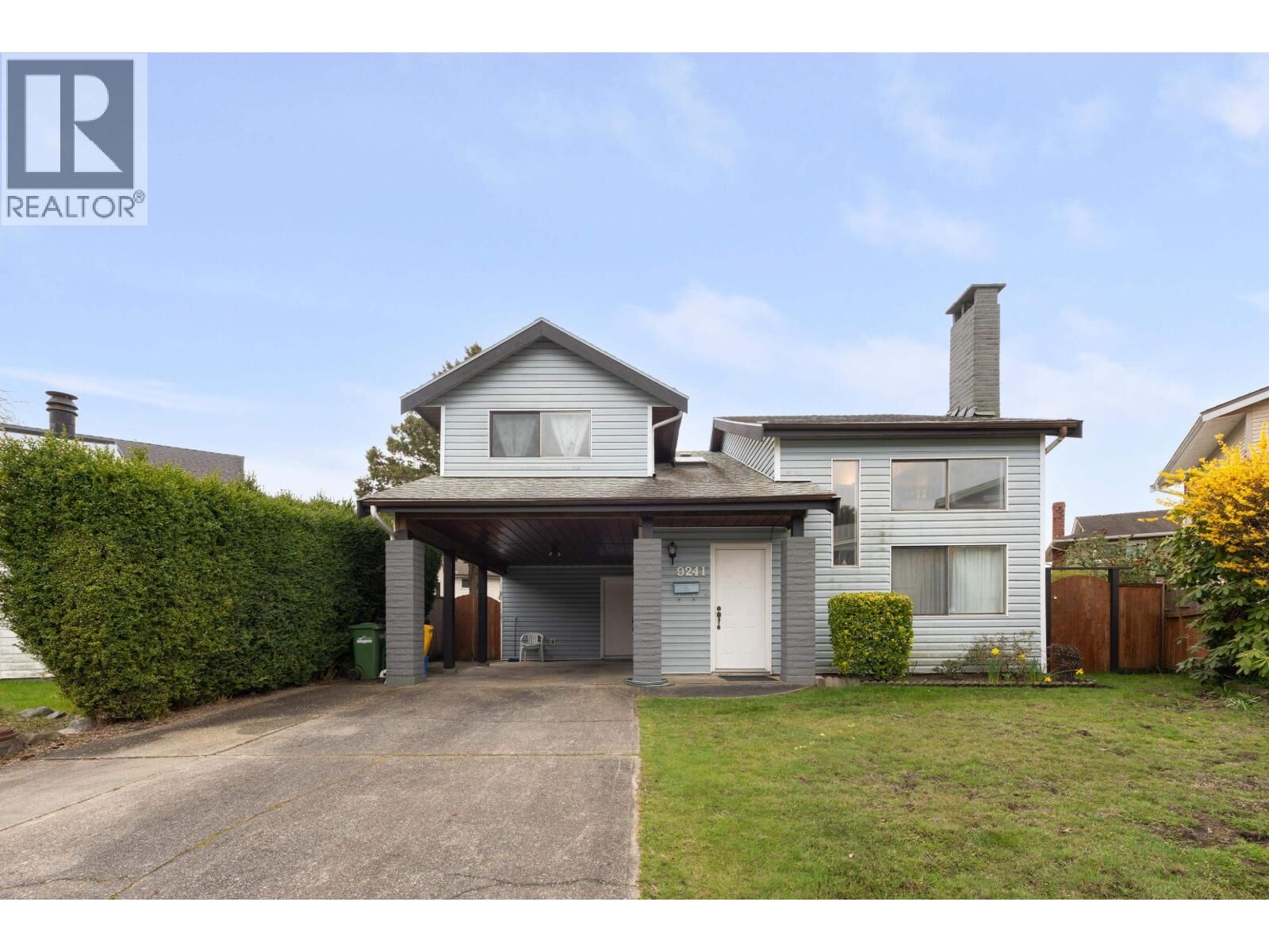 Property Photo:  9241 Kingsley Court  BC V7A 4V8 