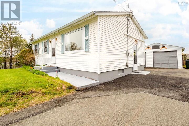 Property Photo:  87 Ranna Drive  NS B1P 3Y5 
