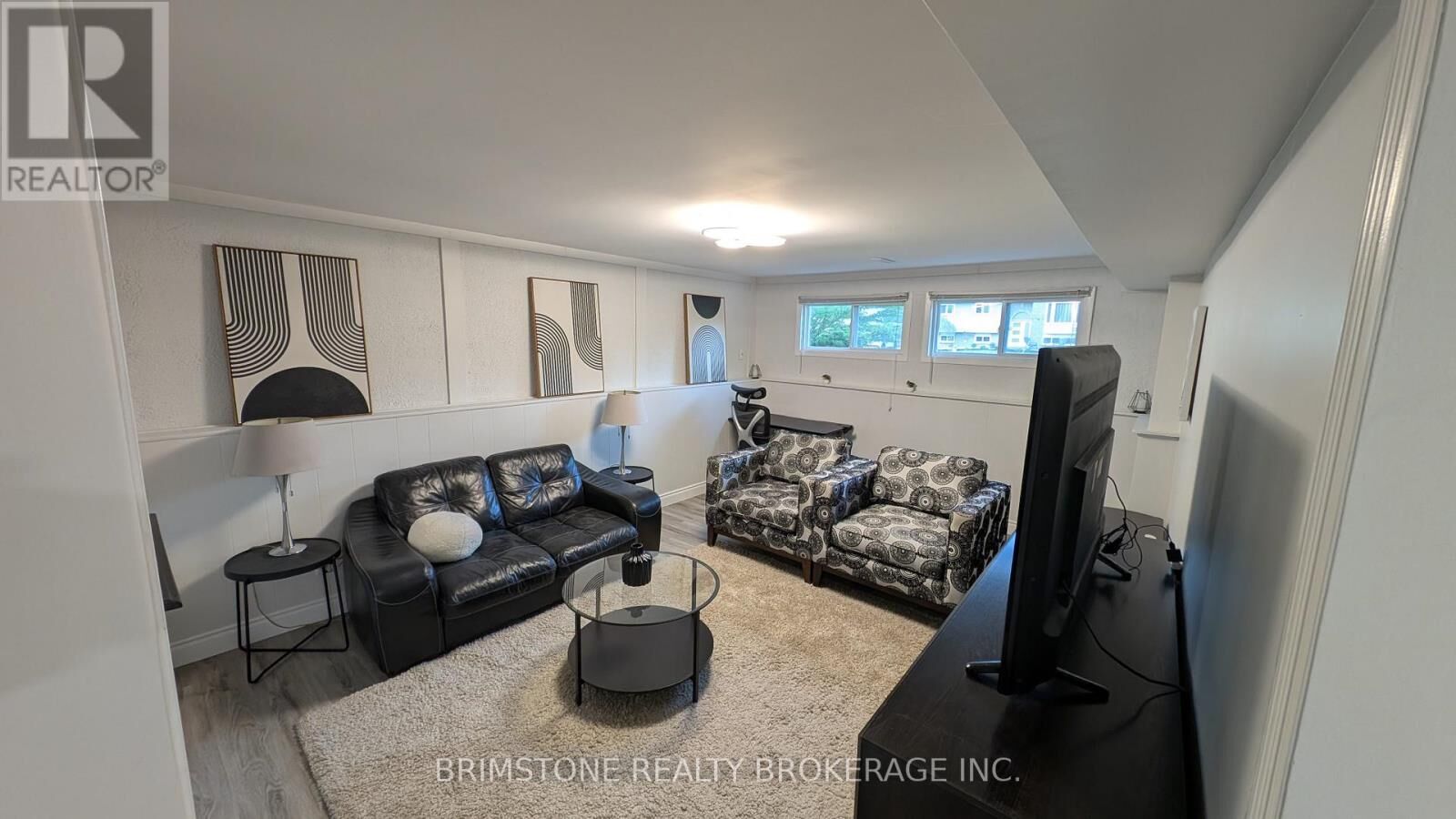 Property Photo: 73 Roth Street Unit B ON L0M 1B2