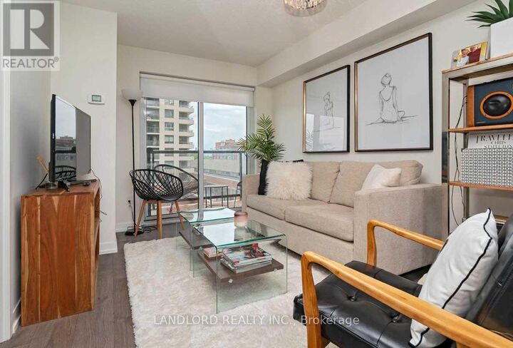 Property Photo: 1420 Dupont Street 615 ON M6H 0C2