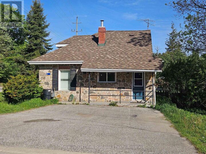 Property Photo: 60 West Road West ON P1H 1L8