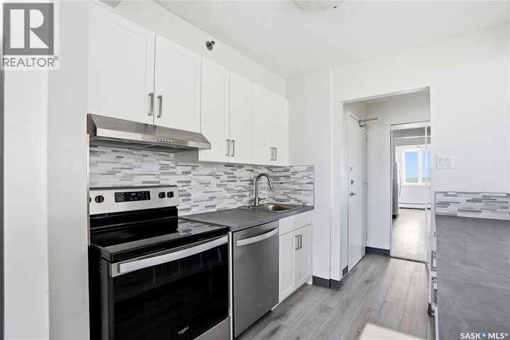 Property Photo:  2102 320 5th Avenue N  SK S7K 2P5 