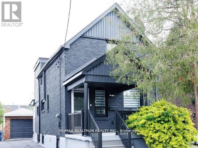 Property Photo: 77 Hatherley Road ON M6E 1V8