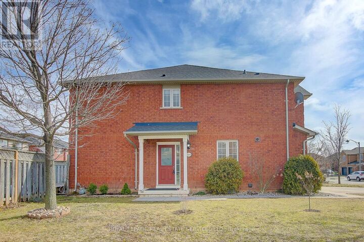 Property Photo: 1498 Pinecliff Road ON L6M 4A8