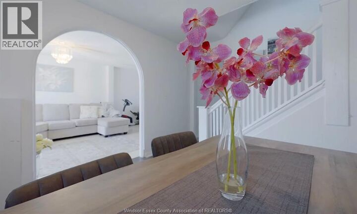 Property Photo:  1073 Pierre Avenue  ON N9A 2L1 