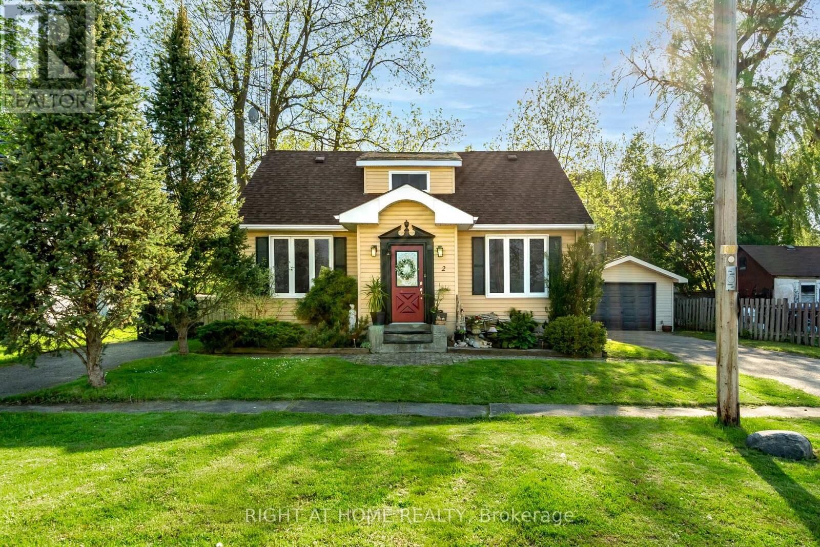 Property Photo:  2 Hogback Road  ON L0M 1N0 