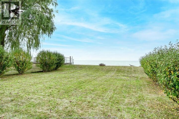 Property Photo:  127 Lakewood Drive  ON N9V 2Y8 