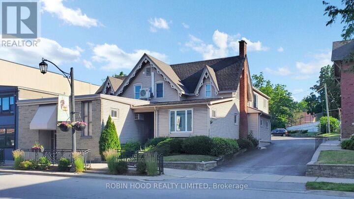 Property Photo: 4998 King Street 21 ON L0R 1B0