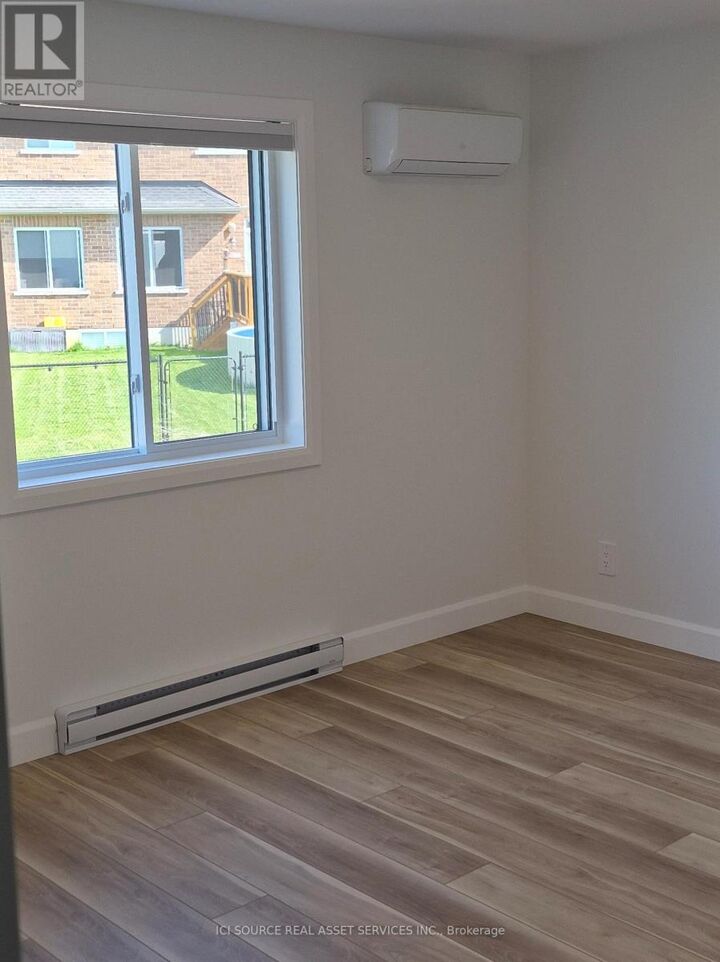 Property Photo:  128 Hastings Park Drive Unit A  ON K8P 0J4 