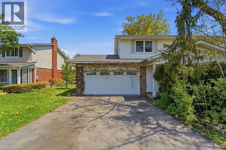 Property Photo:  46 Birchcliff Avenue  ON N2M 4V6 