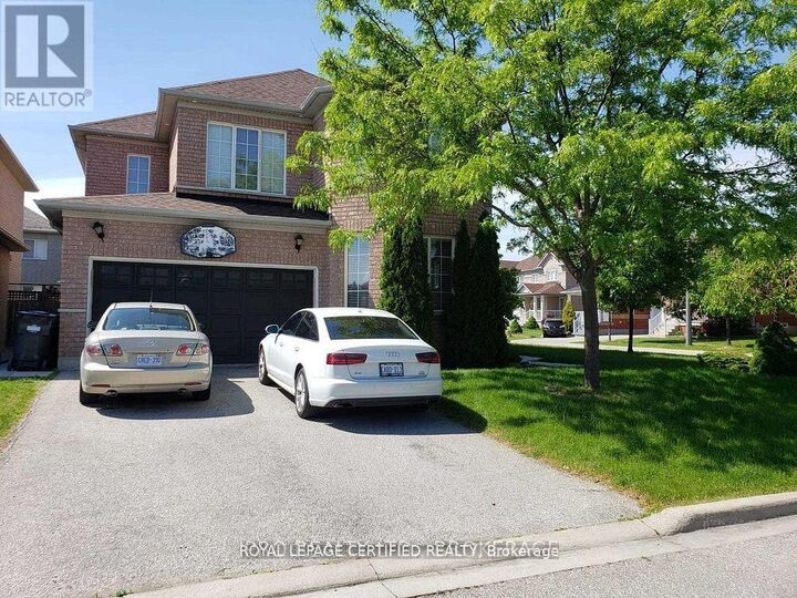 Property Photo:  5890 Tampico Way  ON L5M 6Y9 