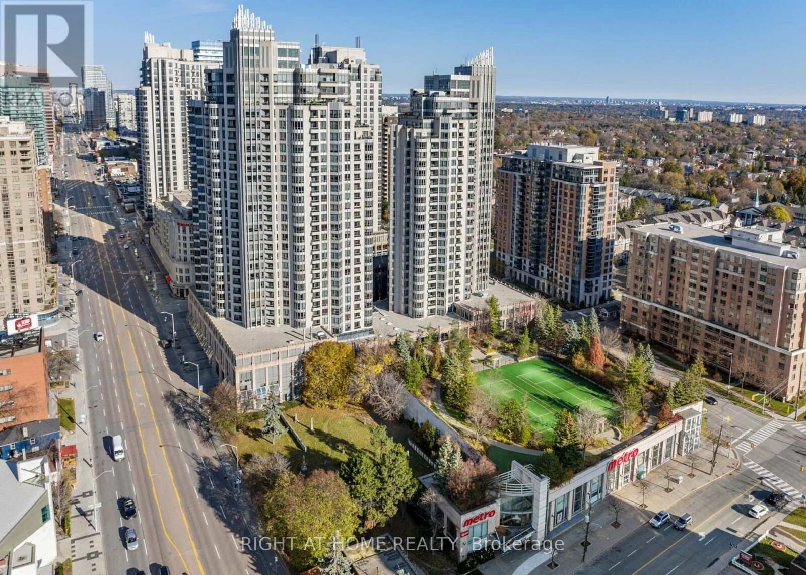 Property Photo: 15 Northtown Way 1429 ON M2N 7A2