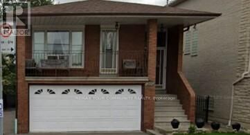 Property Photo: 391 Glen Park Avenue Upper ON M6B 2E6