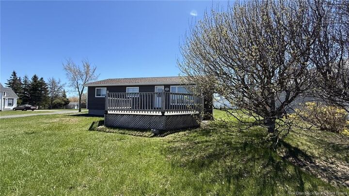 Property Photo: 378 Rue De L'Ile NB E1W 1B5