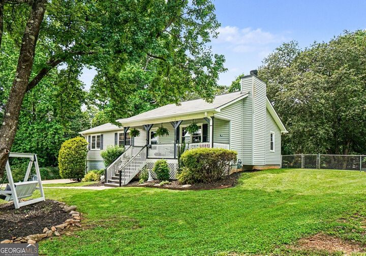 Property Photo: 404 Hill Crest Court GA 30188