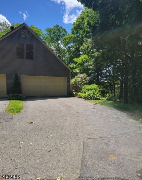 Property Photo: 57 Bunker Hill Rd H NJ 07480