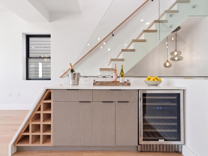 Property Photo: 81 Lexington Ave 2 NJ 07304