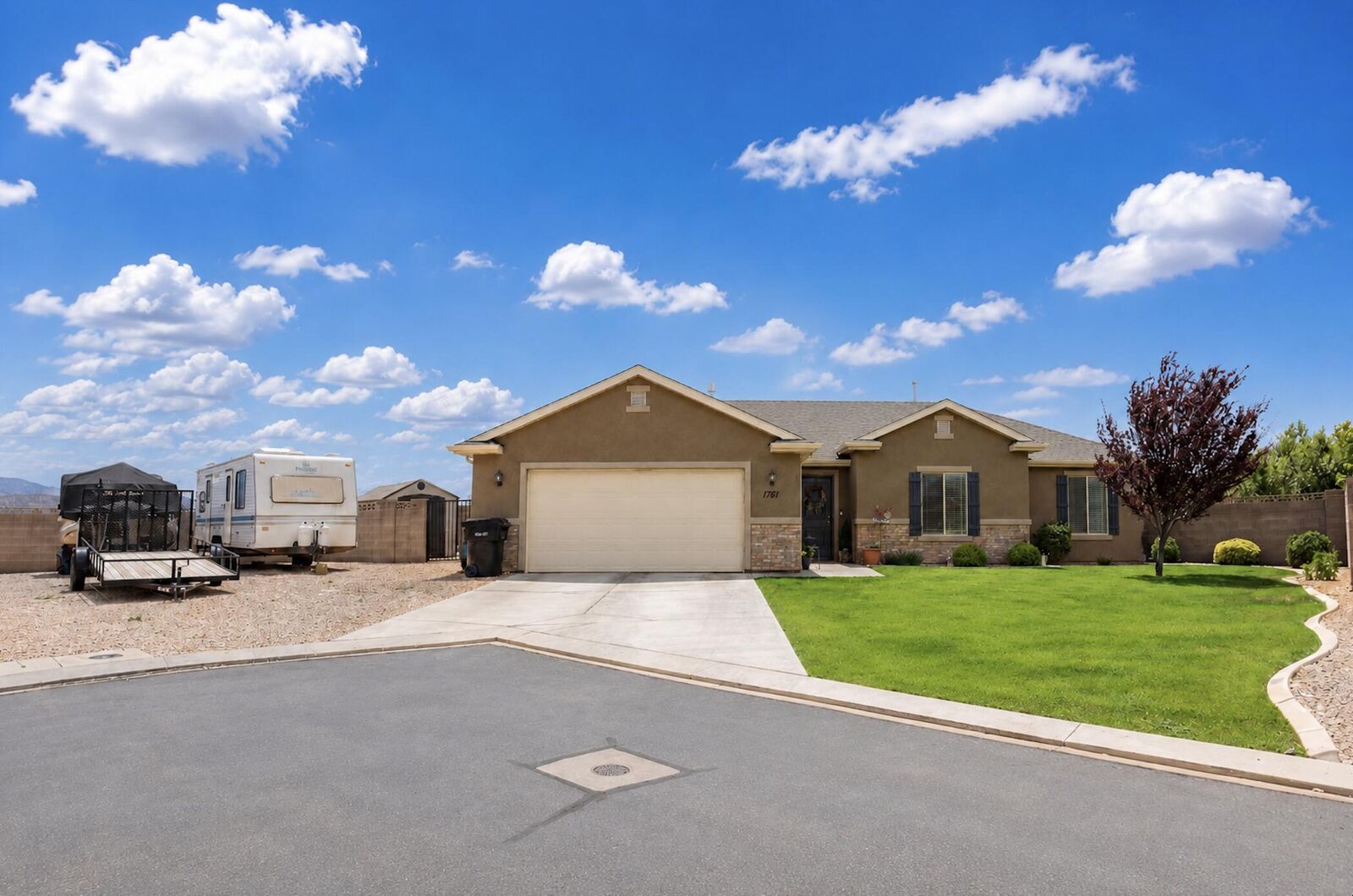 Property Photo:  1761 N Willow Ln  UT 84721 