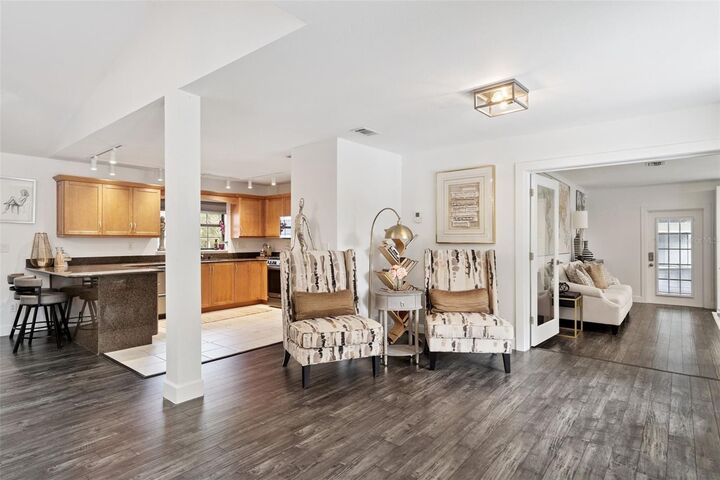 Property Photo: 298 Lake Markham Road FL 32771