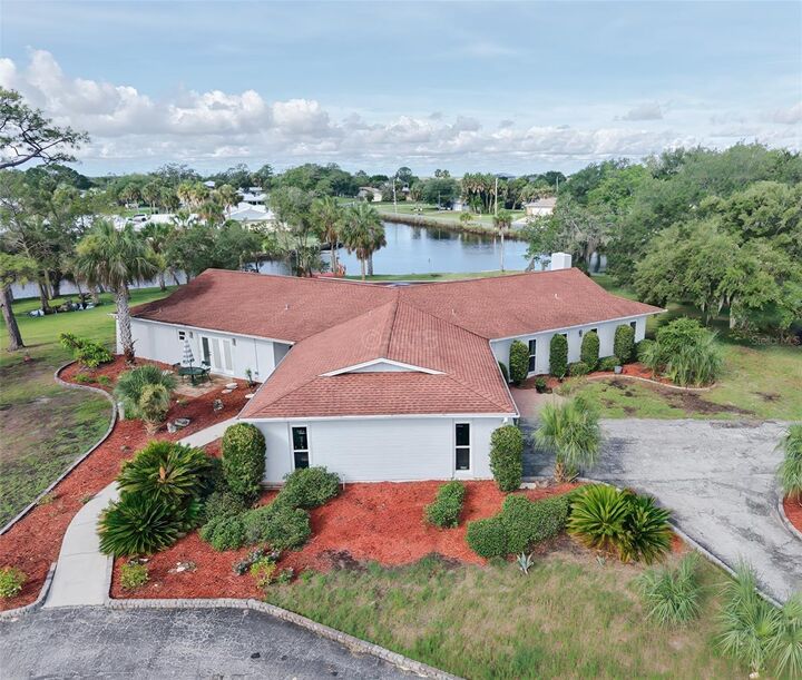 Property Photo: 11580 W Dixie Shores Drive FL 34429