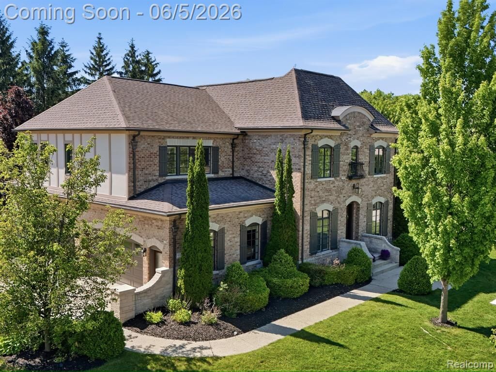 Property Photo:  55951 Ashbrooke Drive  MI 48316 5578 