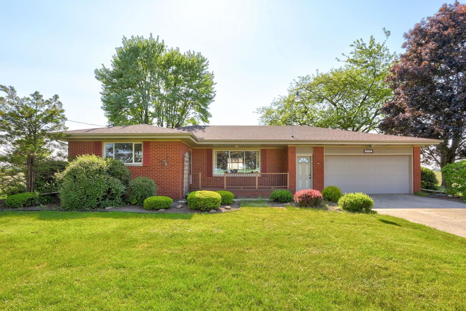 Property Photo:  2388 S Portsmouth Road  MI 48601 