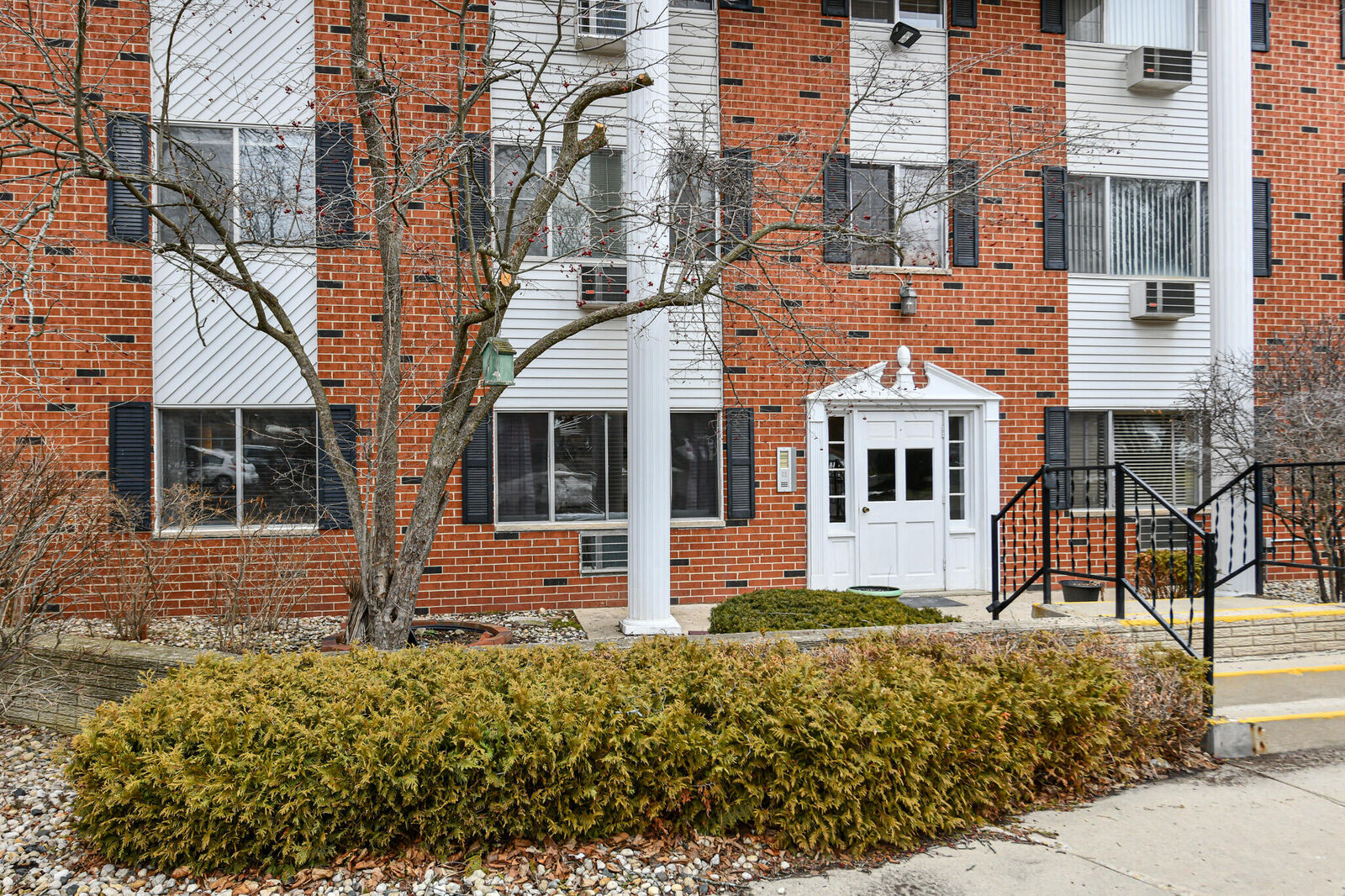Property Photo:  255 Elmwood Ave  WI 53147 
