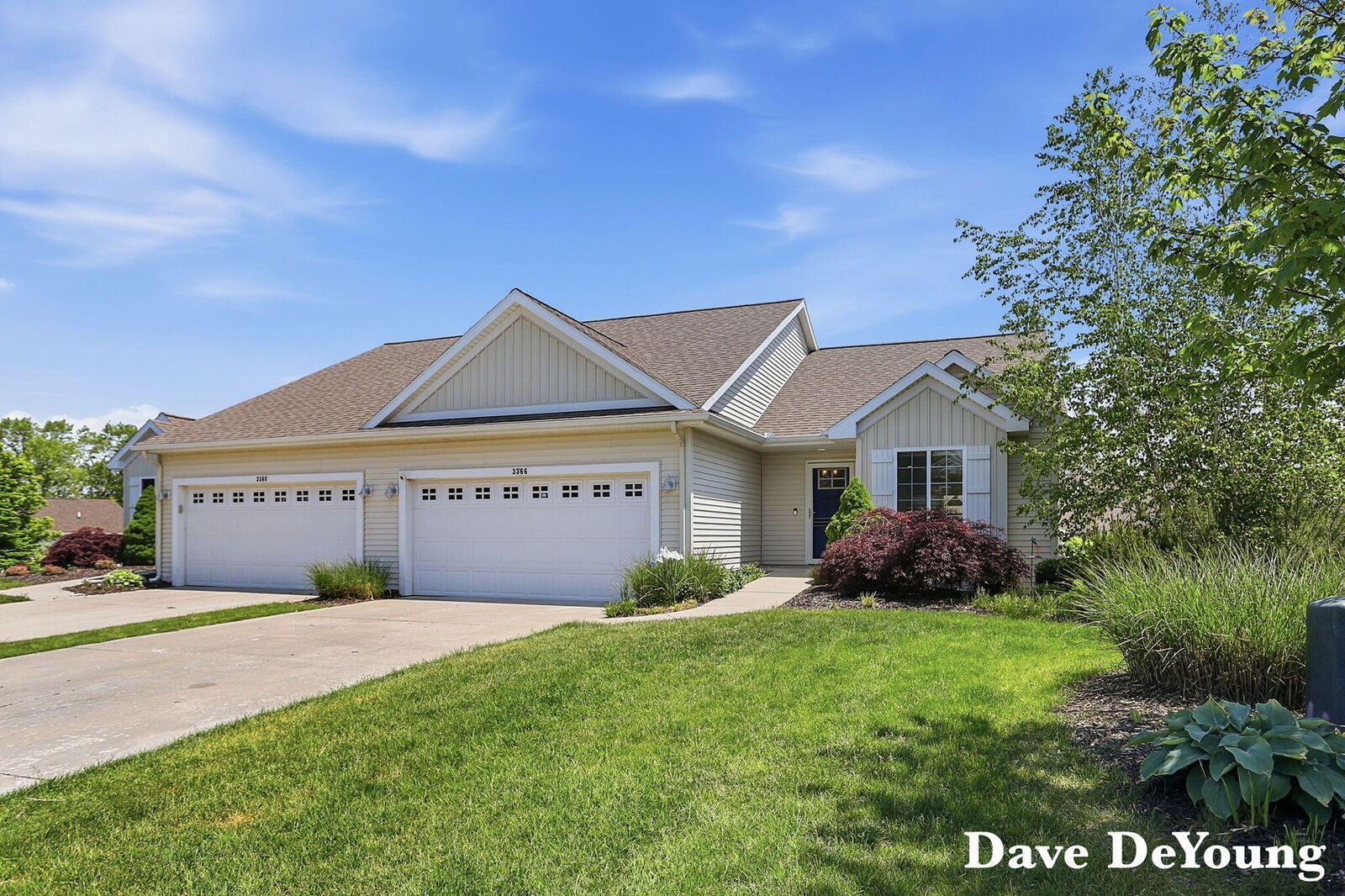 Property Photo: 3366 Thornberry Court MI 49464