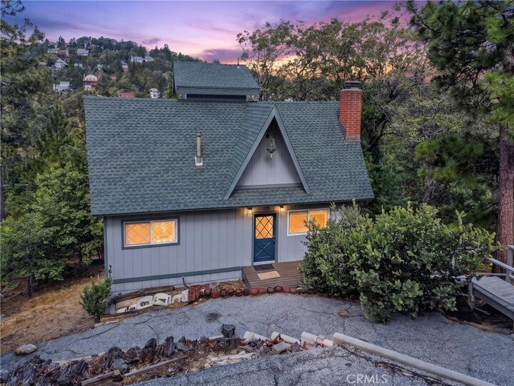 Property Photo: 1341 Calgary Drive CA 92352
