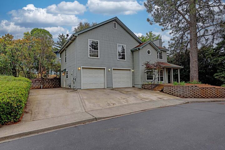 Property Photo: 10016 Brentwood Circle CA 95603