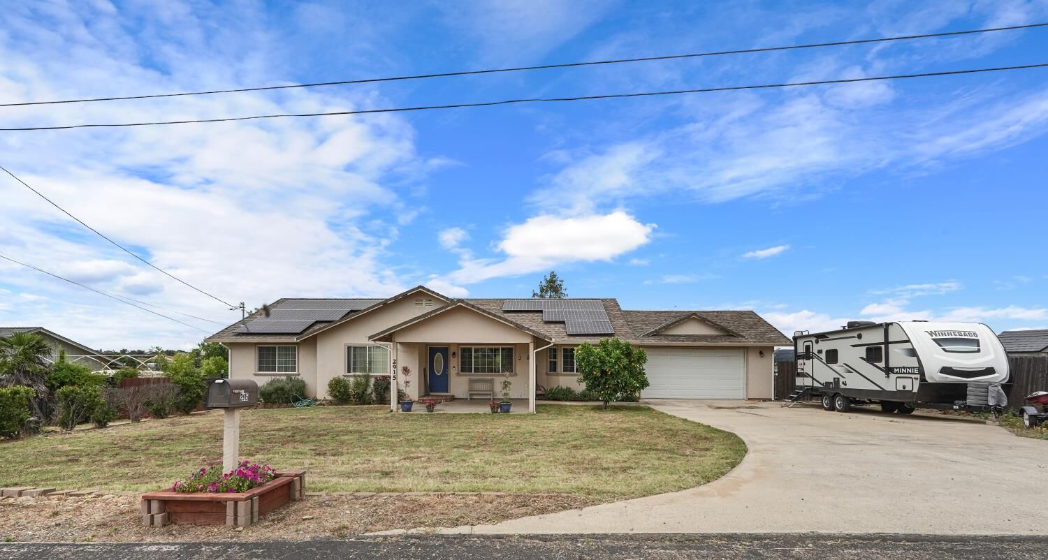 Property Photo: 2915 Coyote Court CA 95640