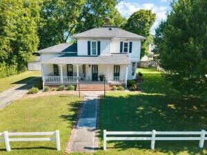 Property Photo: 250 15th Street NW TN 37311
