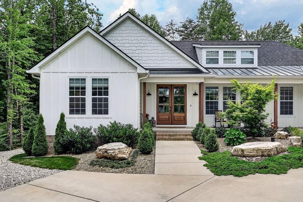 Property Photo: 5012 Curtis Way TN 38506