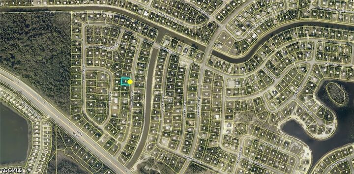 Property Photo: 720 Kalamar Drive FL 33974