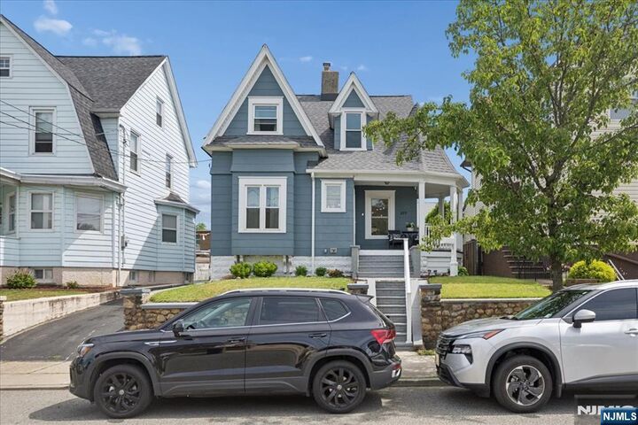 Property Photo:  277 Grove Street  NJ 07073 