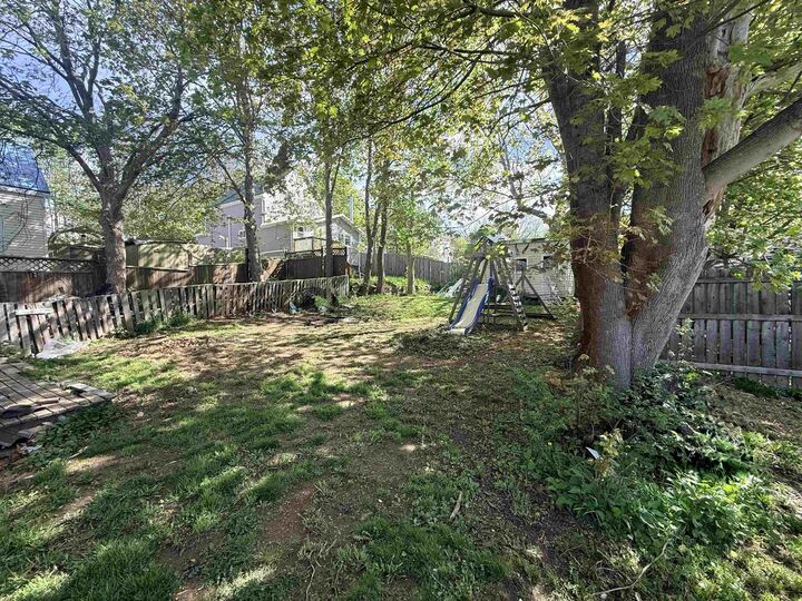 Property Photo:  10 Victoria Street  NS B0K 1H0 