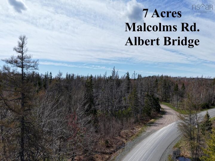 Malcolms Road — photo 1