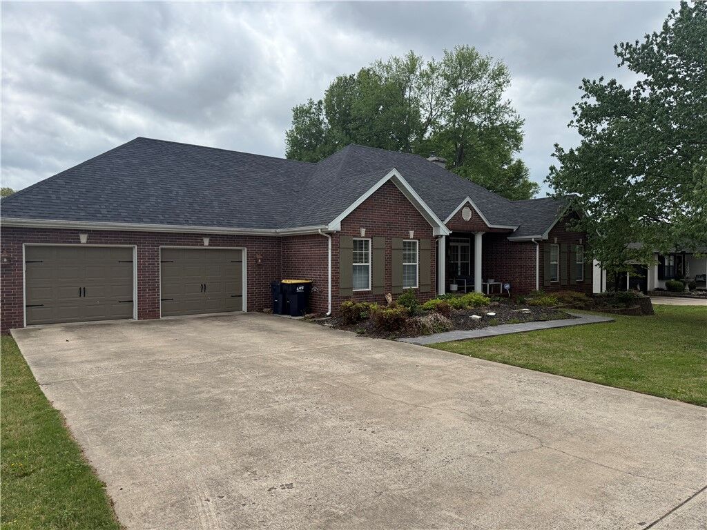 Property Photo:  308 Saint Andrews Drive  AR 72601 