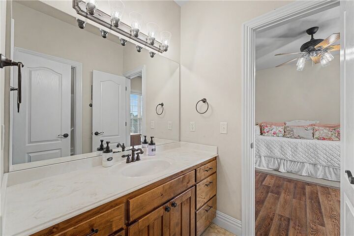 Property Photo:  3701 NW Creekstone Boulevard  AR 72712 